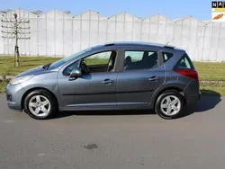 Grijs Gebruikt 2010 Peugeot 207 Stationwagen | € 3.250 (Eerlijke prijs)