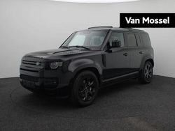 Santorini blackebony resist seats with ebony interior Gebruikt 2025 Land Rover Defender SE Dynamic SUV | € 99.235 (Eerlijke prijs)