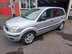 Grijs Gebruikt 2003 Ford Fusion Trend MPV | € 1.199 (Eerlijke prijs)