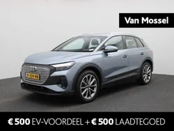 Blauw, metallic lak Gebruikt 2022 Audi Q4 e-tron Design SUV | € 31.900 (Super prijs)