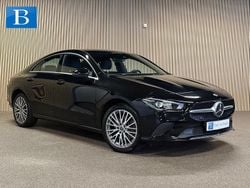 Zwart Gebruikt 2022 Mercedes CLA250 Business Sedan | € 30.875 (Super prijs)