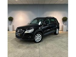 Zwart (metallic) Gebruikt 2008 VW Tiguan Comfortline SUV | € 7.450 (Eerlijke prijs)