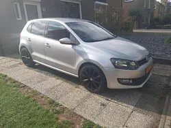 Zilver Gebruikt 2010 VW Polo Hatchback | € 3.200 (Eerlijke prijs)