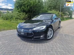 Zwart Gebruikt 2013 Tesla Model S Performance Sedan | € 28.950