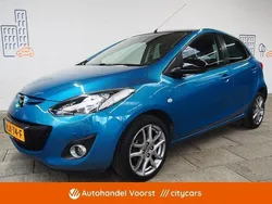 Blauw, metallic lak Gebruikt 2013 Mazda 2 Hatchback | € 7.645 (Iets duurder)