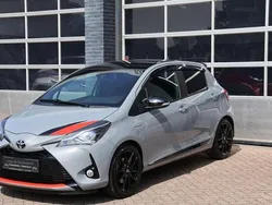 Grijs, metallic lak Gebruikt 2020 Toyota Yaris Hybrid Sport Hatchback | € 19.950 (Goede deal)