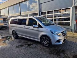 Grijs Gebruikt 2017 Mercedes V250 AMG MPV | € 29.950 (Eerlijke prijs)