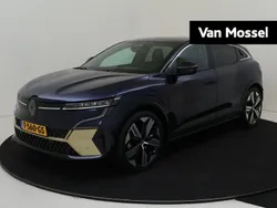 Blauw Gebruikt 2022 Renault Mégane Iconic Hatchback | € 29.440 (Eerlijke prijs)