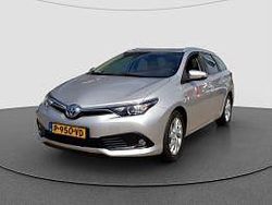Grijs metallic Gebruikt 2016 Toyota Auris Touring Sports Stationwagen | € 12.495 (Goede deal)