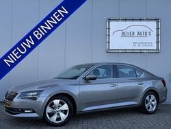 Beige Gebruikt 2017 Skoda Superb Business Line Hatchback | € 17.495 (Eerlijke prijs)