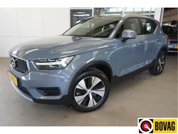 Grijs Gebruikt 2022 Volvo XC40 Inscription SUV | € 36.500 (Eerlijke prijs)