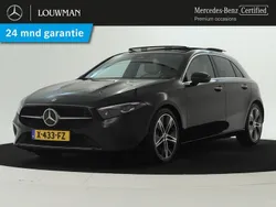 Zwart, metallic lak Gebruikt 2023 Mercedes A180 Luxury Hatchback | € 36.950 (Duur)