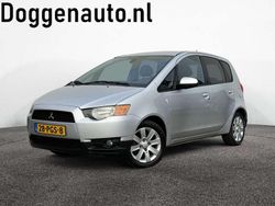 Grijs Gebruikt 2011 Mitsubishi Colt Edition Hatchback | € 4.445 (Eerlijke prijs)