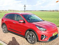 Rood Gebruikt 2020 Kia e-Niro SUV | € 18.995 (Super prijs)