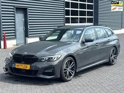 Grijs Gebruikt 2019 BMW 330 M Sport Stationwagen | € 19.950 (Super prijs)