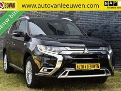Zwart Gebruikt 2019 Mitsubishi Outlander P-HEV Edition SUV | € 25.925 (Iets duurder)