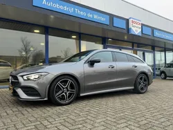 Grijs, metallic lak Gebruikt 2021 Mercedes CLA200 Shooting Brake Advantage Stationwagen | € 29.995 (Eerlijke prijs)