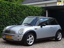 Grijs Gebruikt 2003 Mini Cooper Chili Hatchback | € 3.500 (Eerlijke prijs)