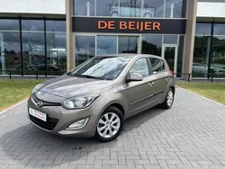 Bruin Gebruikt 2013 Hyundai i20 Hatchback | € 5.950 (Eerlijke prijs)
