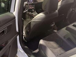 Grijs Gebruikt 2020 Seat Leon FR Stationwagen | € 19.000 (Goede deal)