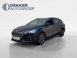 Zwart Gebruikt 2019 Ford Focus ST-Line Stationwagen | € 17.745 (Eerlijke prijs)