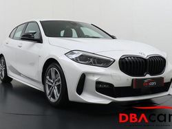 Wit Gebruikt 2023 BMW 118 M Sport Hatchback | € 23.950 (Goede deal)