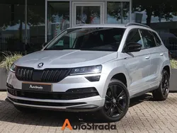 Grijs Gebruikt 2020 Skoda Karoq SportLine SUV | € 23.400 (Eerlijke prijs)