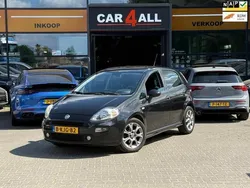 Zwart, metallic lak Gebruikt 2013 Fiat Punto Evo Pop Hatchback | € 3.295 (Eerlijke prijs)