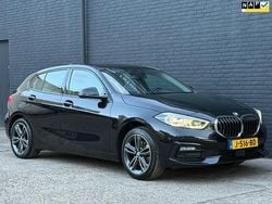 Zwart Gebruikt 2020 BMW 118 Executive Hatchback | € 21.495 (Goede deal)