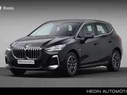 Zwart Gebruikt 2024 BMW 225 Active Tourer M Sport MPV | € 44.880 (Eerlijke prijs)