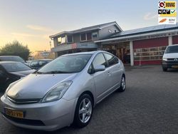 Grijs Gebruikt 2006 Toyota Prius Hatchback | € 3.000 (Duur)
