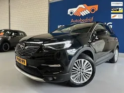 Zwart Gebruikt 2018 Opel Grandland X Innovation SUV | € 12.950 (Duur)