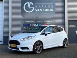 Wit Gebruikt 2014 Ford Fiesta ST Hatchback | € 12.995 (Iets duurder)