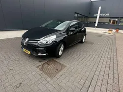 Zwart Gebruikt 2018 Renault Clio IV Intens Hatchback | € 9.250 (Eerlijke prijs)