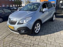 Blauw Gebruikt 2013 Opel Mokka Cosmo SUV | € 7.995 (Eerlijke prijs)
