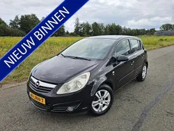 Zwart Gebruikt 2009 Opel Corsa Enjoy Hatchback | € 3.950 (Eerlijke prijs)