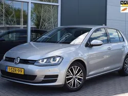 Grijs Gebruikt 2014 VW Golf VII Comfortline Hatchback | € 7.499 (Eerlijke prijs)