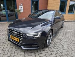 Blauw Gebruikt 2016 Audi A5 Comfort Coupé | € 20.445 (Eerlijke prijs)