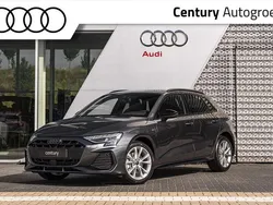 Grijs Nieuw 2025 Audi A3 Sportback e-tron Ambiente Sedan | € 52.870 (Eerlijke prijs)
