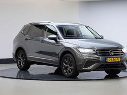 Grijs Gebruikt 2023 VW Tiguan Allspace Business SUV | € 36.950 (Eerlijke prijs)