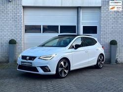 Wit, metallic lak Gebruikt 2018 Seat Ibiza Beats Hatchback | € 16.450 (Eerlijke prijs)