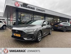 Grijs Gebruikt 2023 Ford Focus ST-Line X Hatchback | € 19.895 (Super prijs)