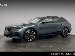 Nieuw 2025 BMW 550 Comfort Edition Stationwagen | € 122.013