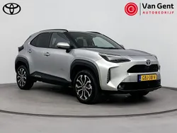 Grijs Gebruikt 2024 Toyota Yaris Cross Edition SUV | € 30.499 (Eerlijke prijs)