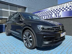 Zwart Gebruikt 2020 VW Tiguan Highline SUV | € 31.950 (Eerlijke prijs)