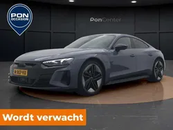 Grijs, metallic lak Gebruikt 2022 Audi e-tron GT quattro Competition Sedan | € 59.850 (Super prijs)