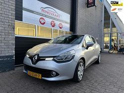 Grijs Gebruikt 2012 Renault Clio IV Expression Hatchback | € 4.499 (Eerlijke prijs)