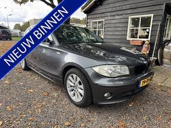 Grijs Gebruikt 2006 BMW 118 Executive Hatchback | € 2.950 (Eerlijke prijs)