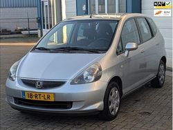 Grijs Gebruikt 2005 Honda Jazz Cool Hatchback | € 2.799 (Eerlijke prijs)