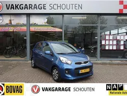 Blauw, metallic lak Gebruikt 2017 Kia Picanto Hatchback | € 6.850 (Eerlijke prijs)